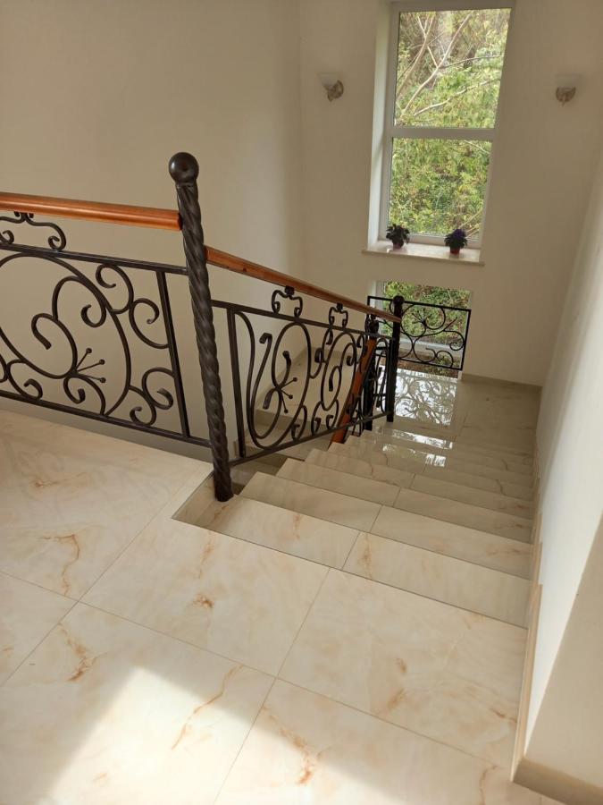 Готель River House Umanʼ 外观 照片